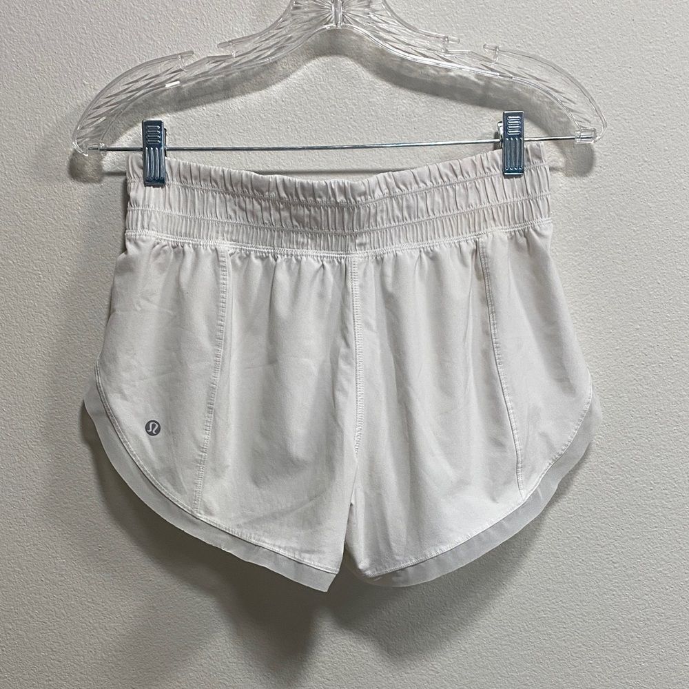 Lululemon Anew Short 4” White Size 4 Swift Light Low Rise - Picture 5 of 16